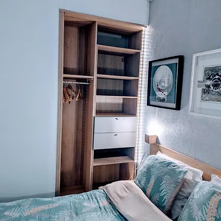Apartment T3 Climatise Avec Piscine Et Vue Sur