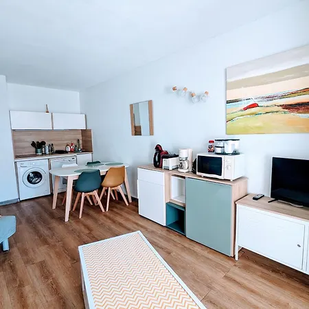 T3 Climatise Avec Piscine Et Vue Sur Apartment Sete