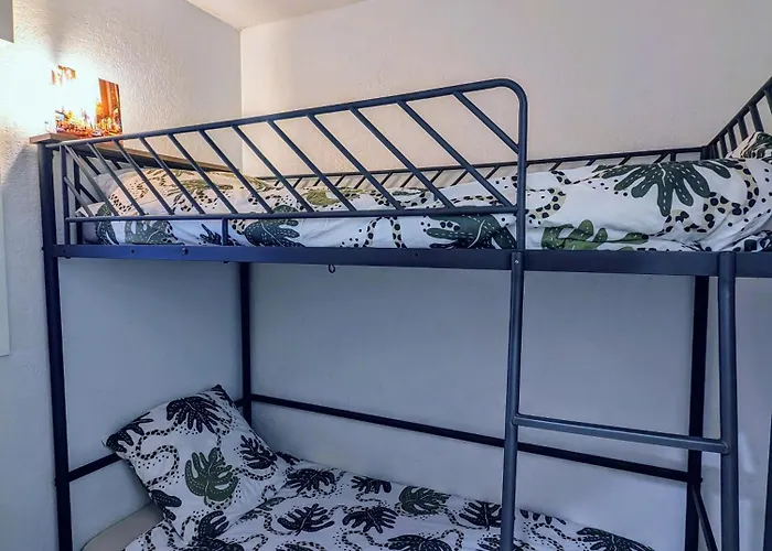 T3 Climatise Avec Piscine Et Vue Sur *